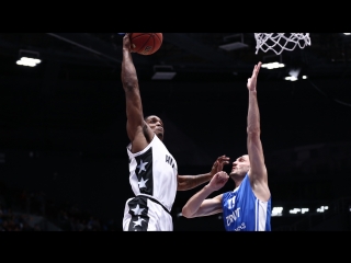 Данк Шакила Маккиссика в матче против Зенита