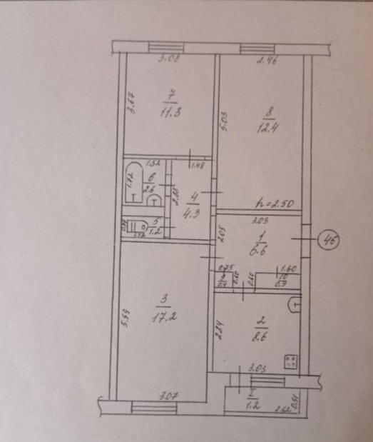 Продается 3-комнатная квартира! Площадь: 66,7 м², улучшенная планировка. Все комнаты изолированные Индивидуальное отопление Пластиковые окна Металлическая дверь Утеплена снаружи Просторная кухня Большая прихожая Лоджия Полностью меблированная Расположение: 1-й этаж, г. Свердловск, квартал 60 лет СССР, дом № 5...